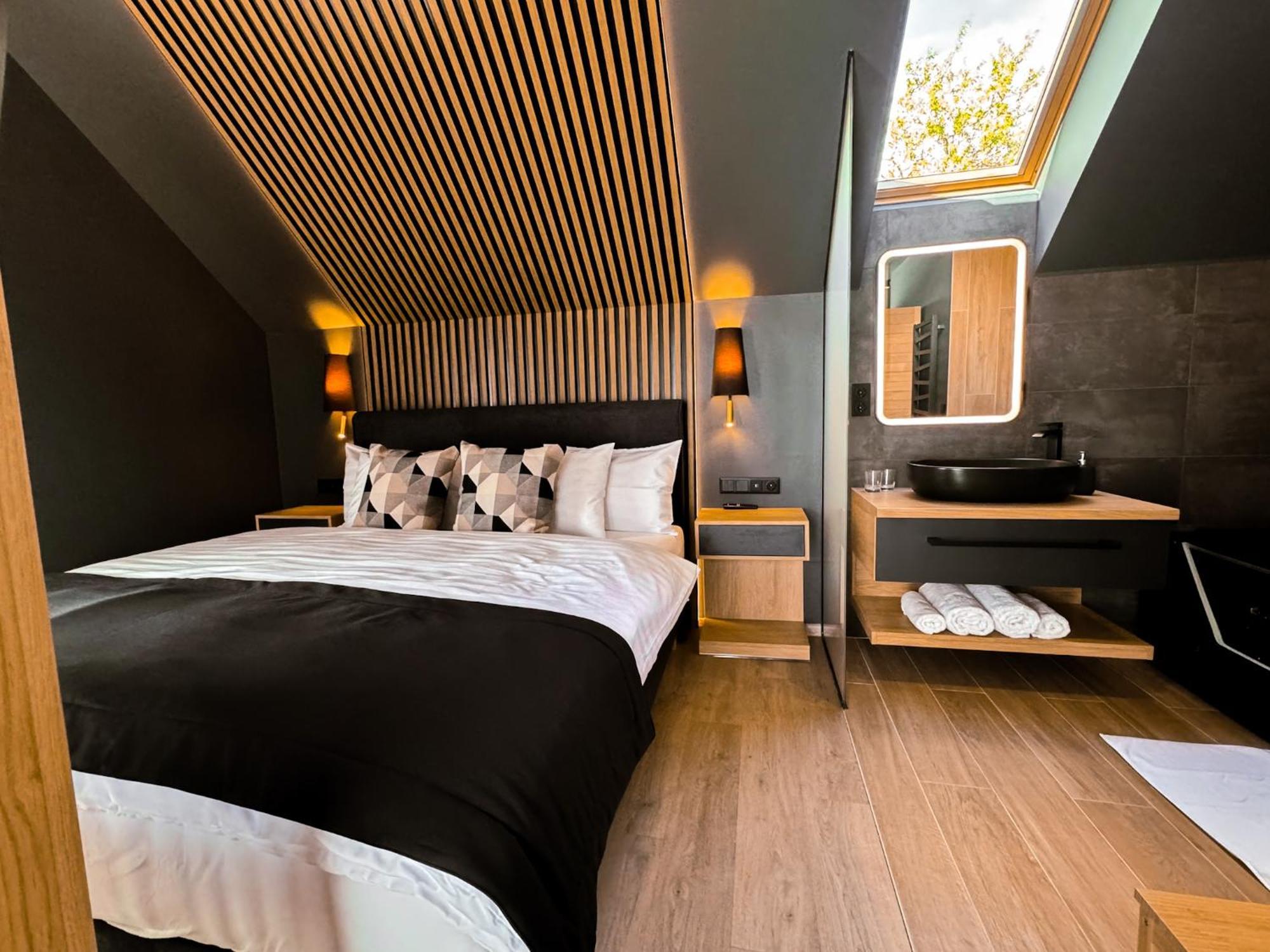 Twin Premium Apartman Tihany Bagian luar foto