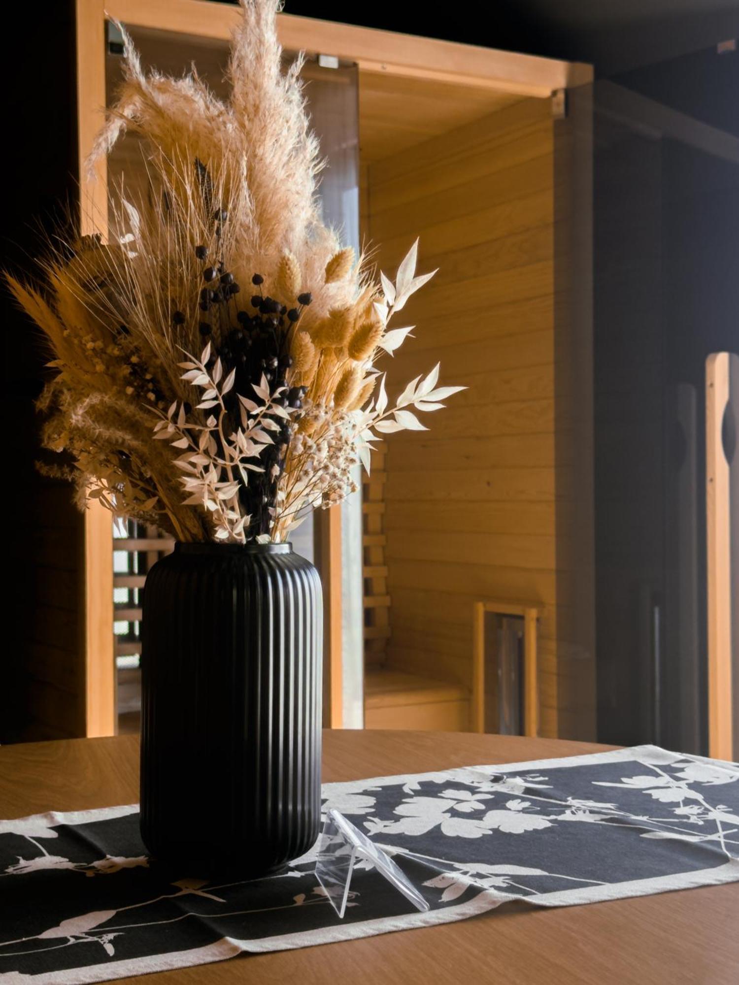 Twin Premium Apartman Tihany Bagian luar foto