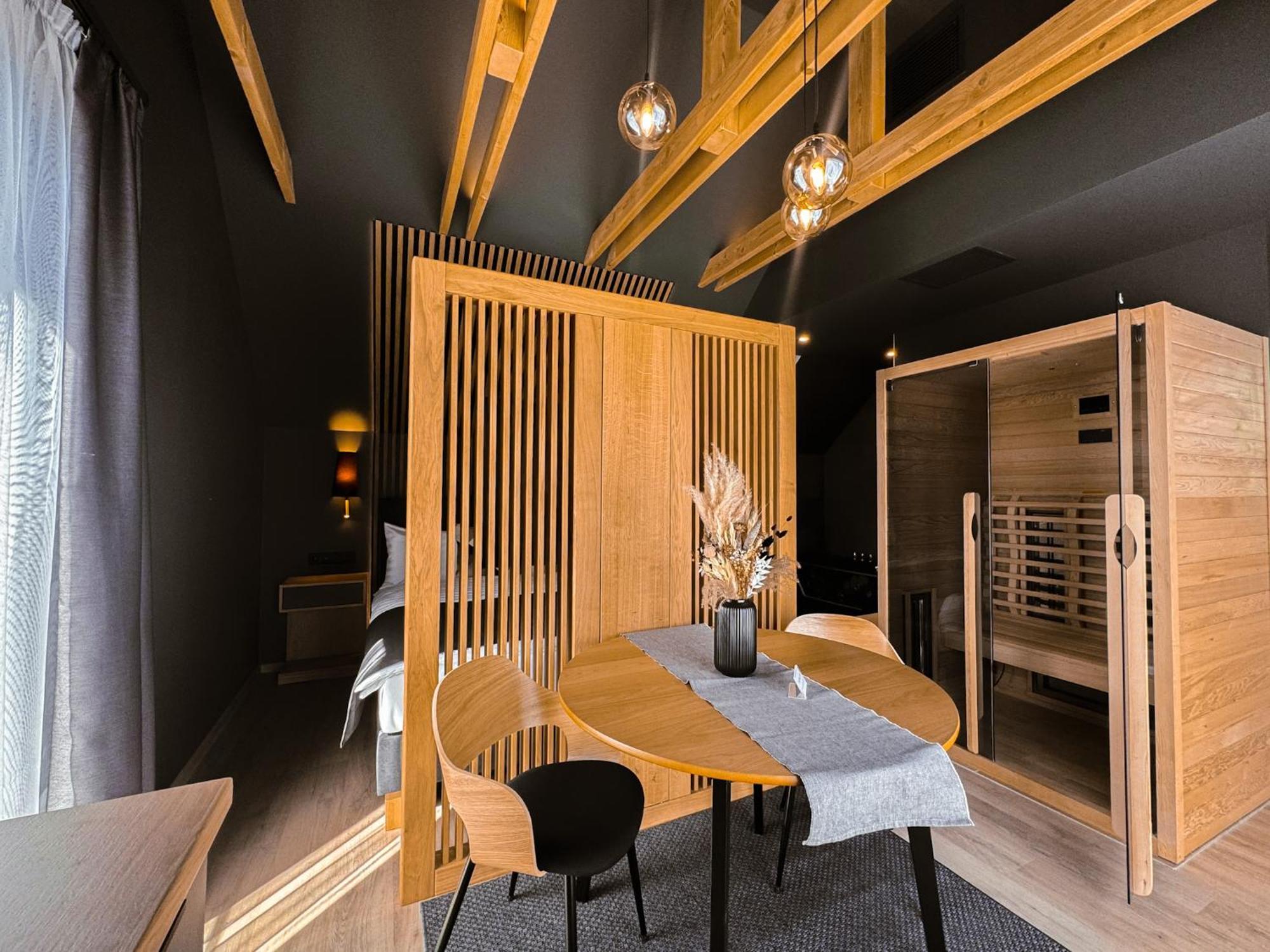 Twin Premium Apartman Tihany Bagian luar foto