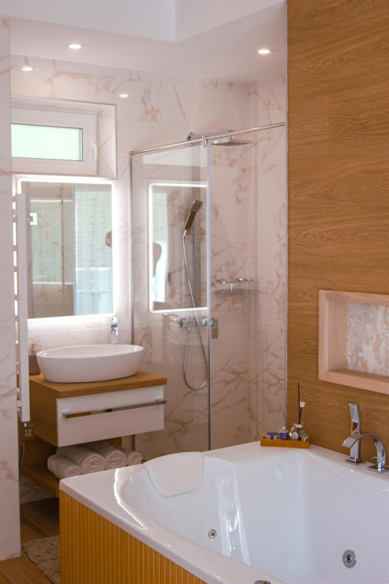 Twin Premium Apartman Tihany Bagian luar foto